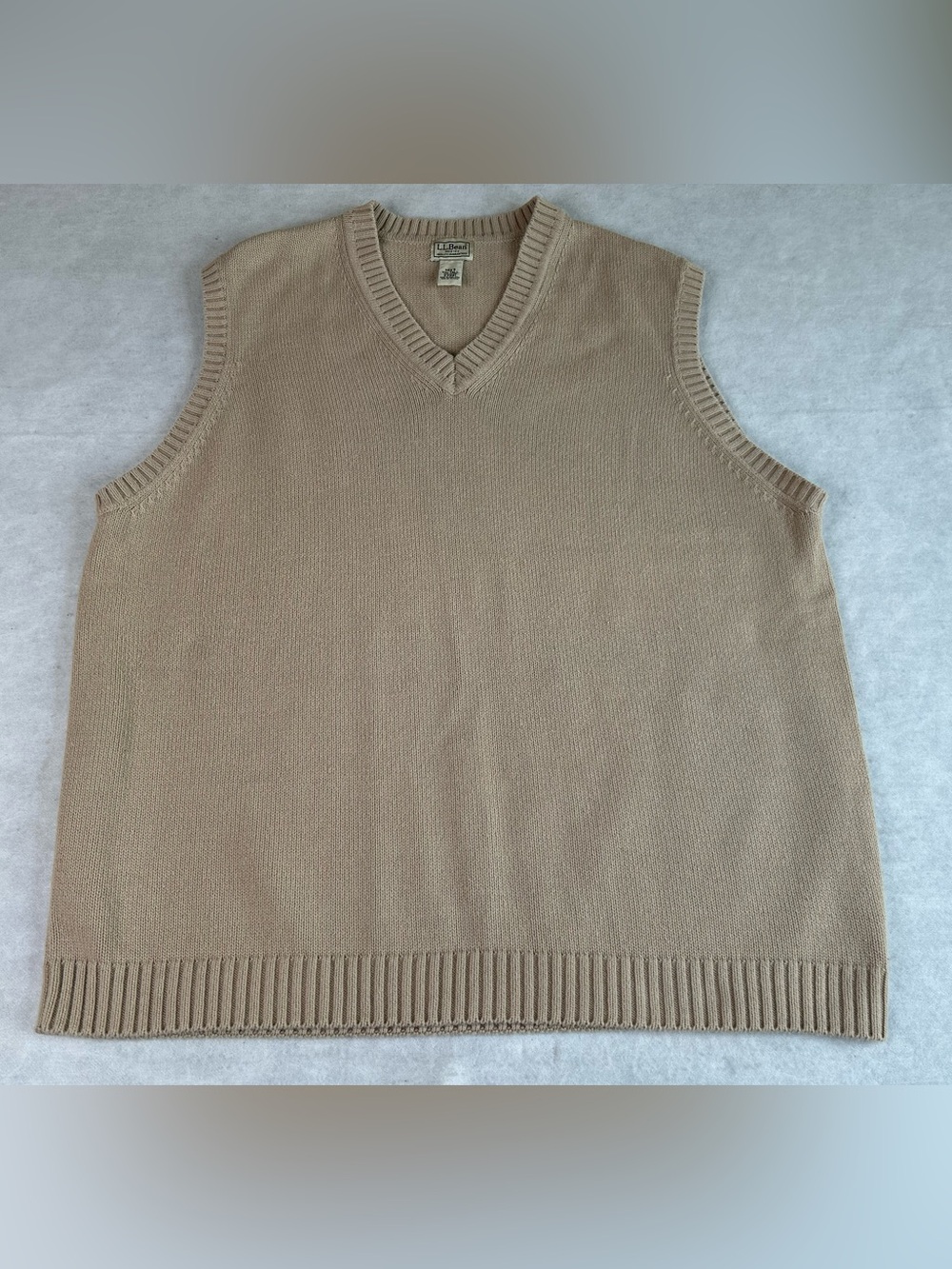 LL Bean Sweater Vest Mens 2XL Tall Tan Knit V Neck Pullover Preppy Grandpacore
